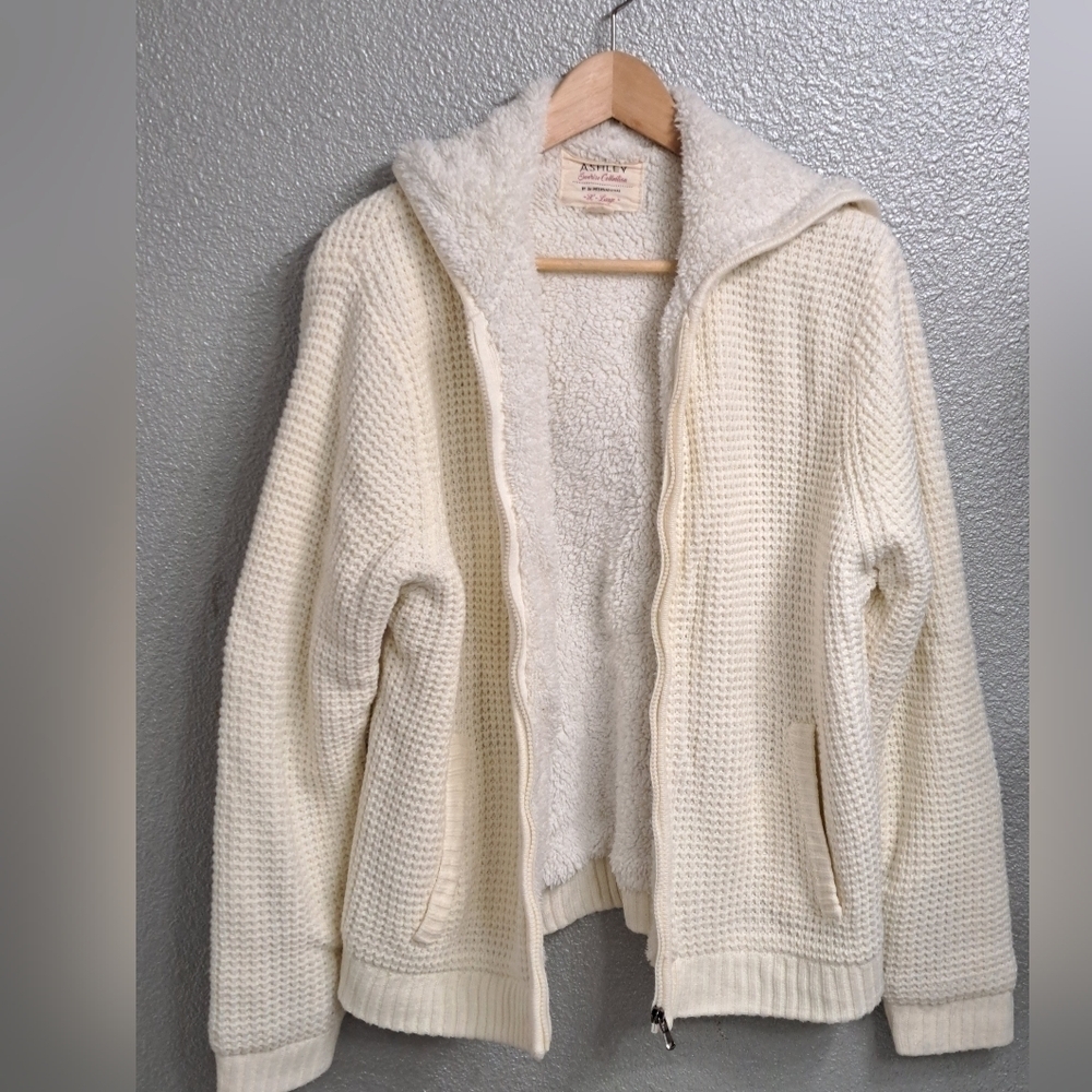 Ashley Sunrise Collection Waffle Knit Sweater/Jacket      Size L - Picture 2 of 6